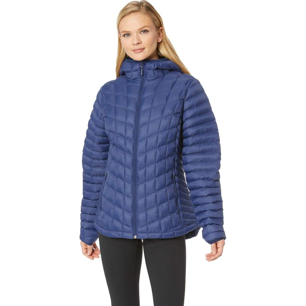 imageMARMOT Womens Featherless Hoody  Lightweight DownAlternative Puffer Jacket with HoodArctic Navy